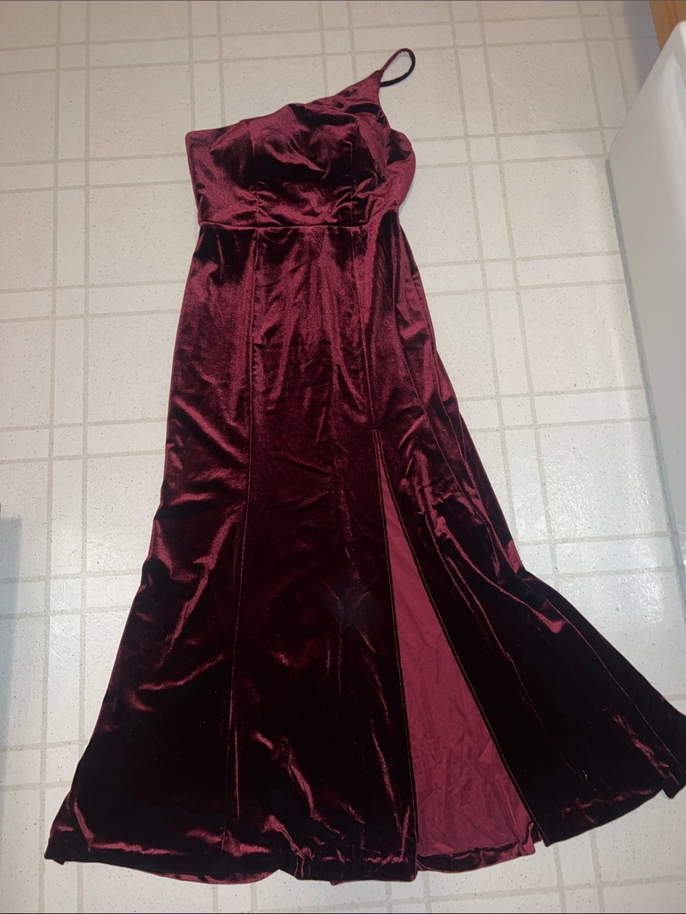 Azazie One-Shoulder Velvet Bridesmaid Dress in Burgundy Size A 8